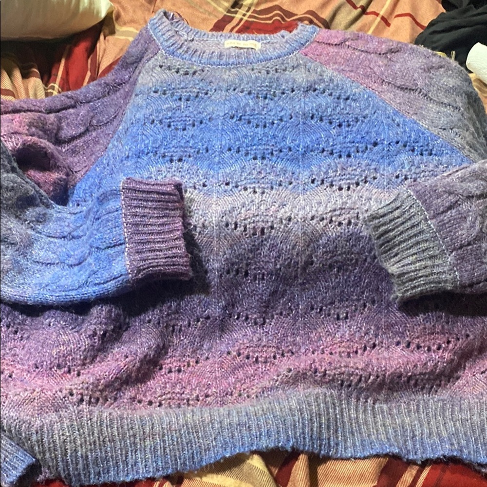 Knox Rose Purple and Blue Crew Neck Sweater with Wavy Texture (530)